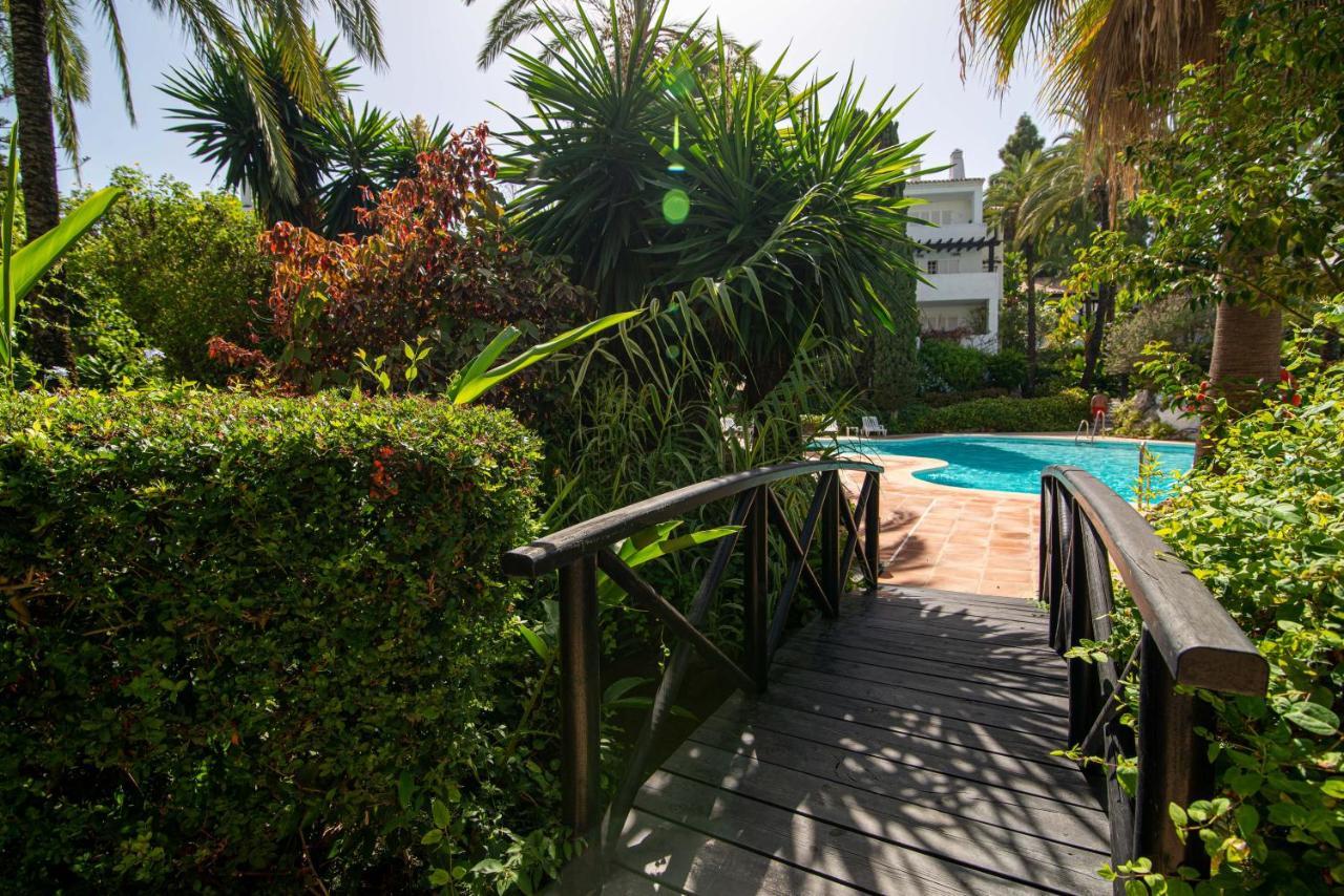 Luxurious Beachside In The Heart Of Puente Romano Marbella Exteriör bild