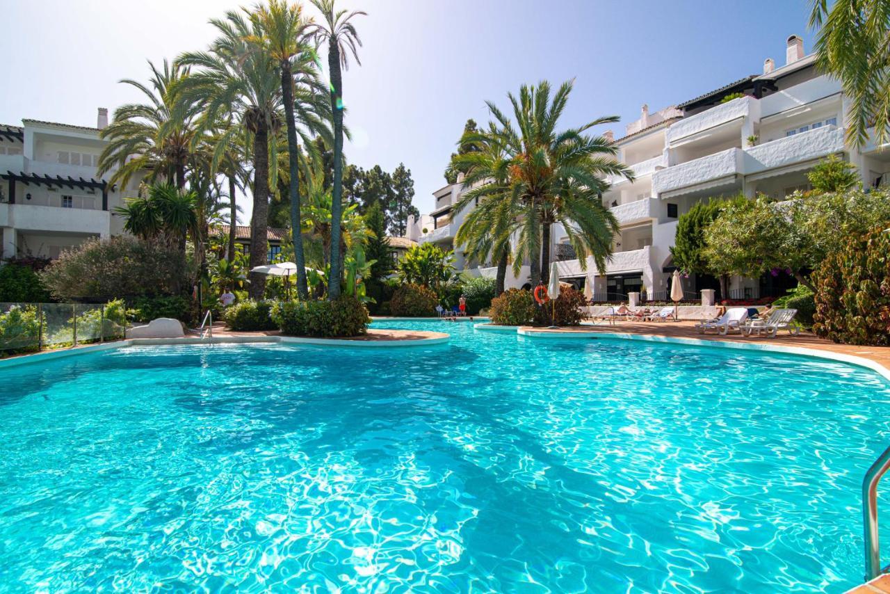 Luxurious Beachside In The Heart Of Puente Romano Marbella Exteriör bild