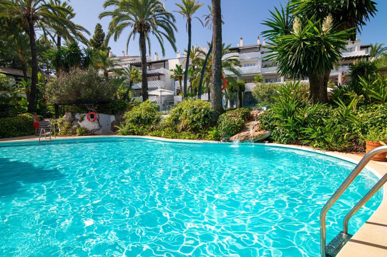 Luxurious Beachside In The Heart Of Puente Romano Marbella Exteriör bild